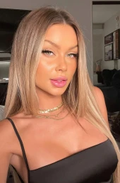 Проститутка Эма